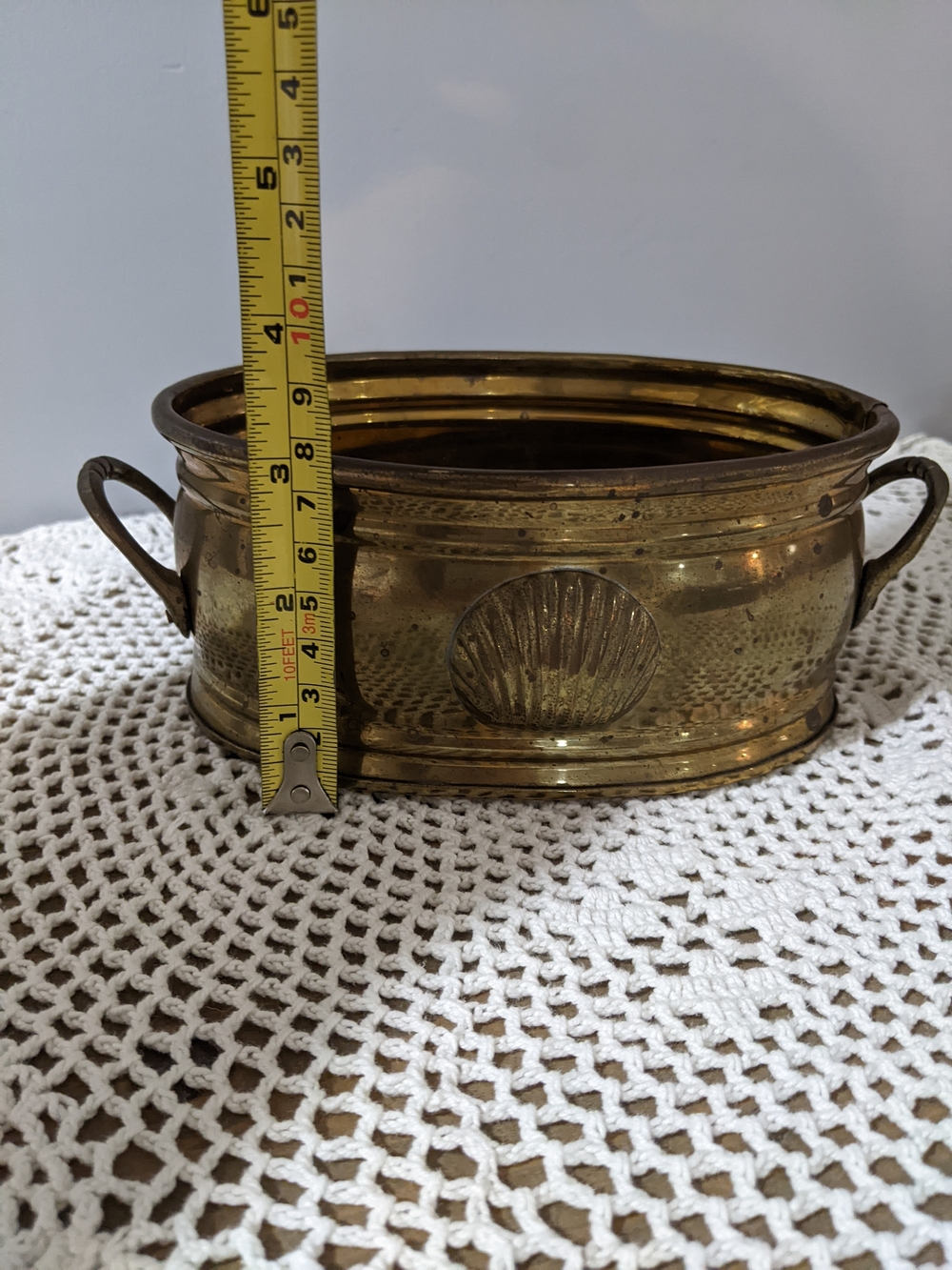 Vintage Brass Oval Planter with Shell Motif - Picture 5 of 5